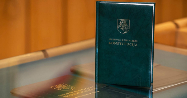 LVŽS frakcijos iniciatyva 37 Seimo nariai gindami lietuvių kalbą kreipėsi į Konstitucinį Teismą